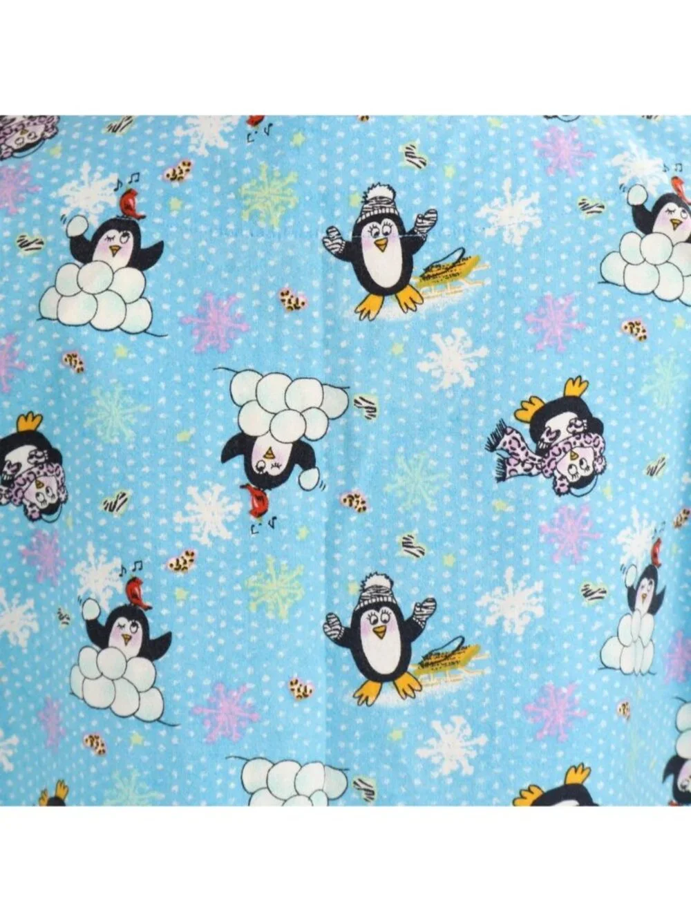 Scrub Top Womens M Blue Medical Uniform Penguin Snow Winter Utility Holiday VTG - Picture 6 of 9